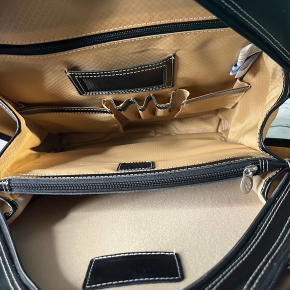 MELROSE | 15” Leather Vertical Detachable-Wheeled Laptop Case #9703 - Picture 14 of 16